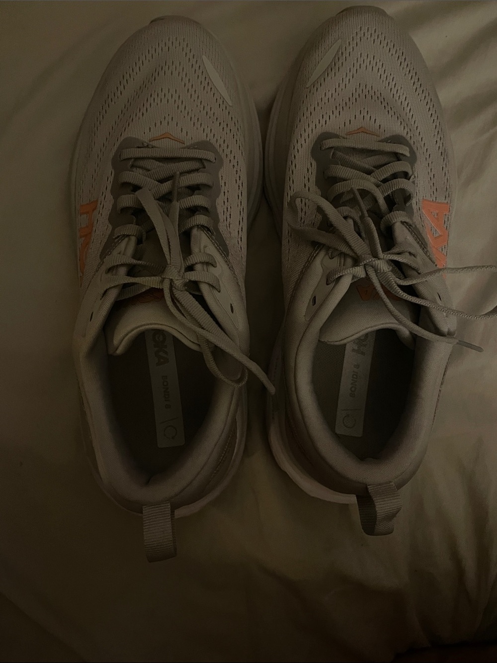 Women's Hoka Bondi 8 Athletic Sneakers in Light Gray with Accent Sz 9.5 WIDE